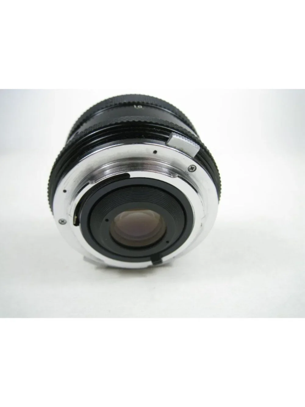 Sigma Mini-Wide Multi-Coated 28mm f/2.8 Lens Japan OLYMPUS OM Mount
